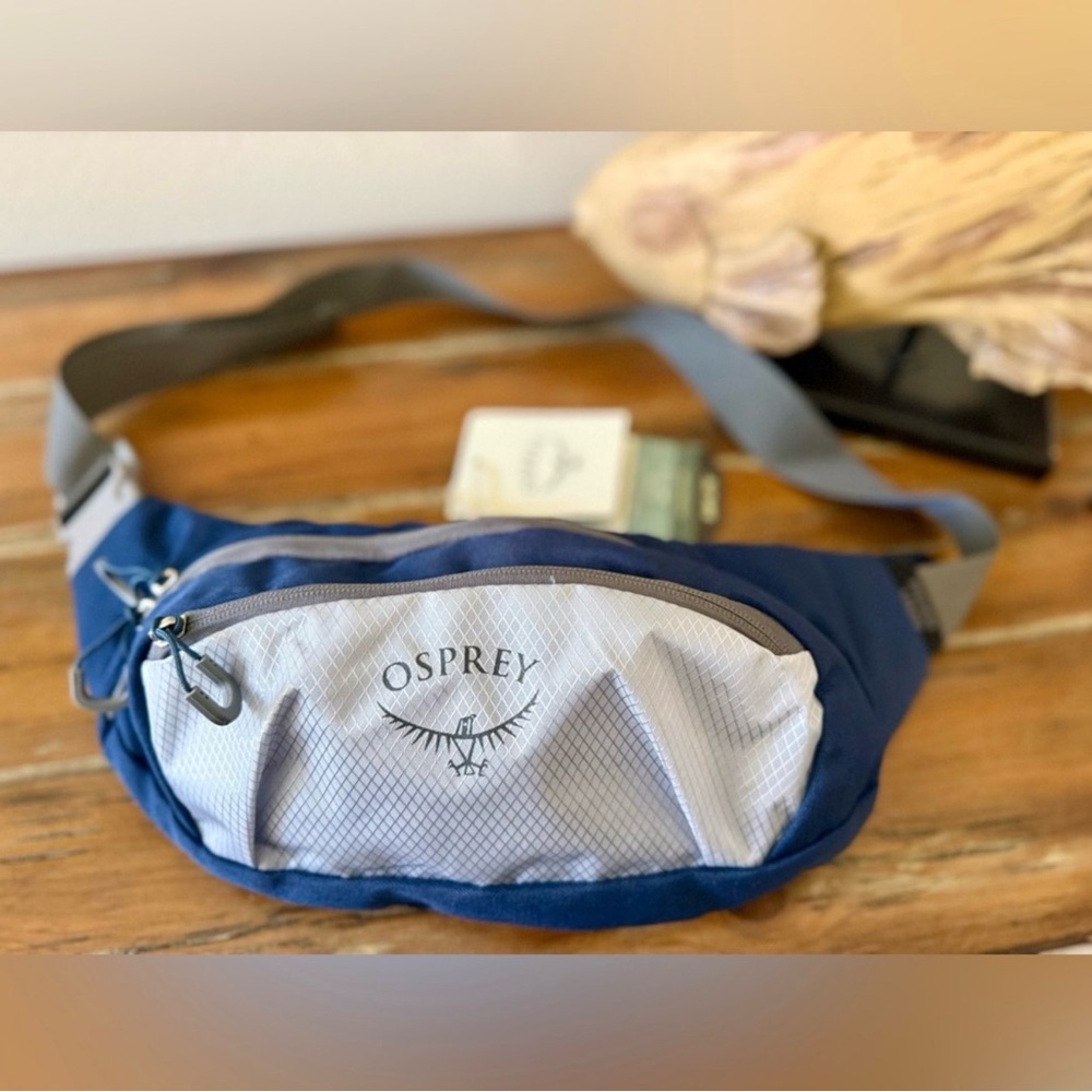 NEW With Tags OSPREY Waist/Shoulder Bag in Blue and Gray